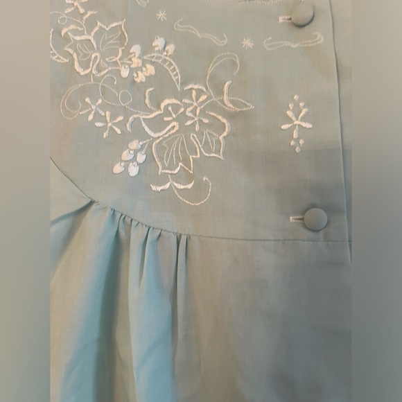 VTG Still NEW 2 pc. Maxi 1970s Embroidered Night gown set . - Picture 9 of 10